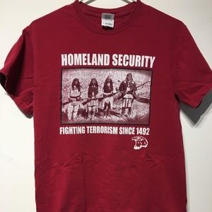 Vintage Native American Pride Tshirt!!